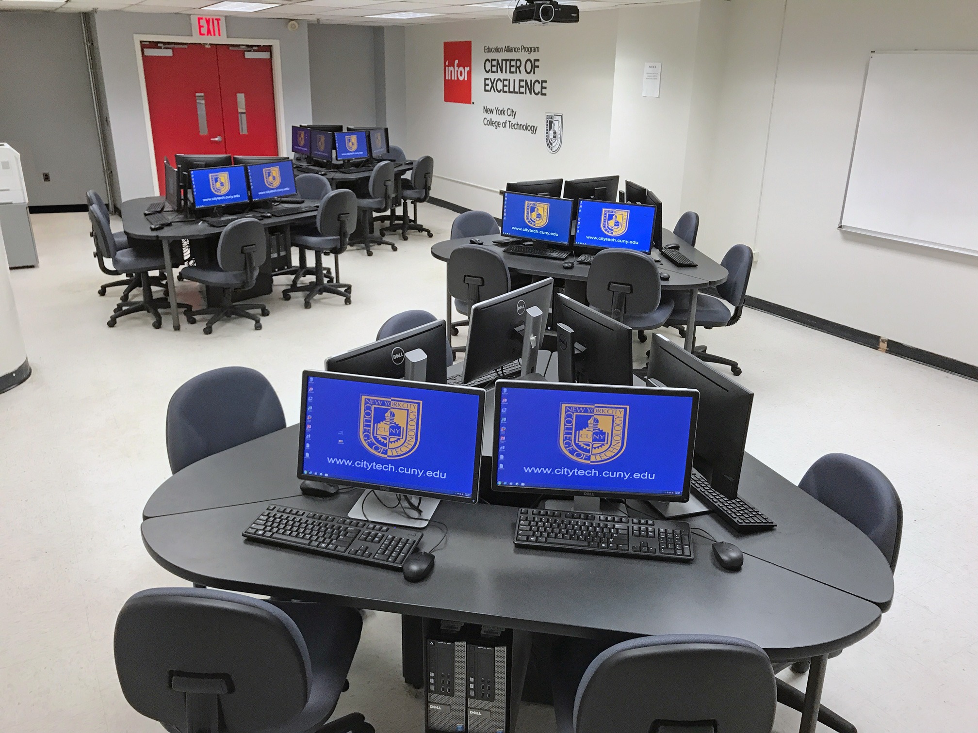 Computer Comforts Active Learning Clusters at New York City College of Technology