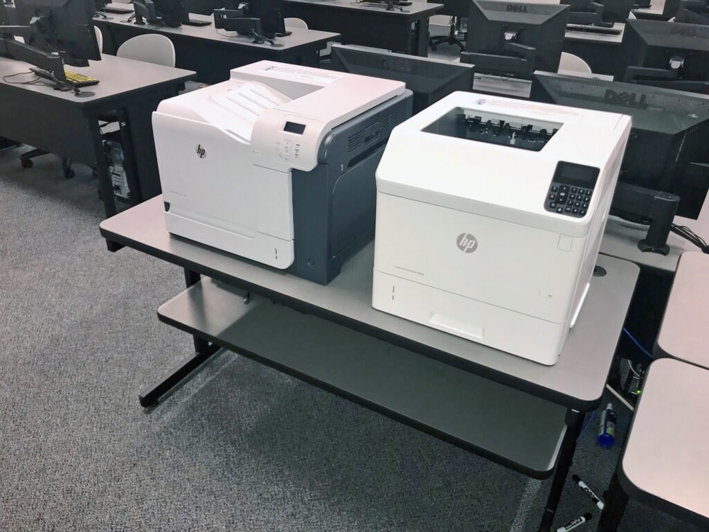 Furniture installation at Lamar State College - Port Arthur featuring the Basic Table, 7000 Articulating Monitor Arm and RACK2 Fixed CPU Holder.