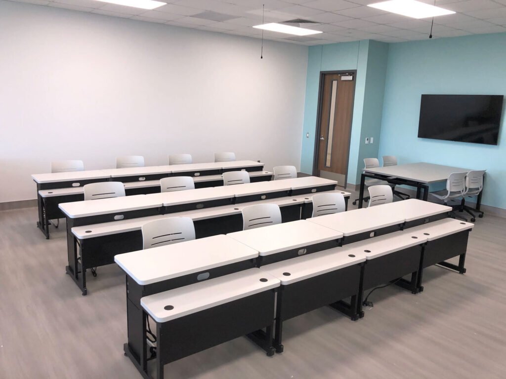 Computer Comforts' Split Level Tables shown in a classroom at College of the Mainland