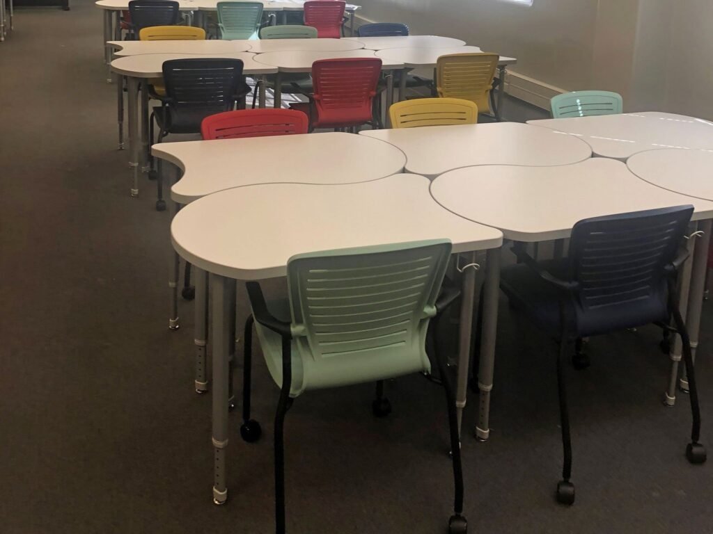 Computer Comforts' Koi Active Learning Tables and OM5 Active Guest at California State University, Stanislaus