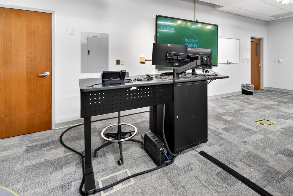 Furniture installation at Hudson Valley Community College featuring the Mobile Active Learning Cluster, Axil Z, OM5 Active Task Chair, Transformer Lectern and Collaborative Table Series.